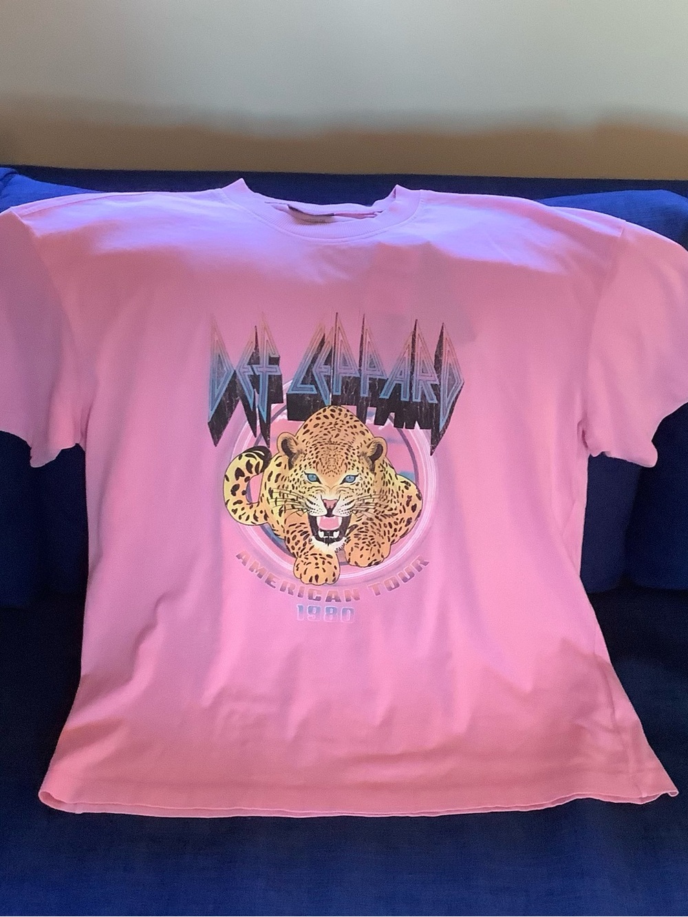 Def Leppard Pink Leopard Graphic Tee Size Small NWT, 100% Cotton